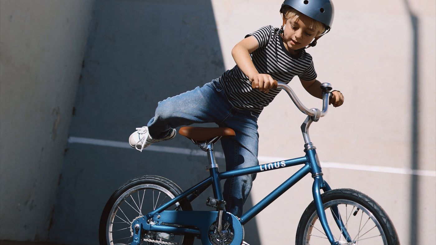 Bike and helmet for kids
